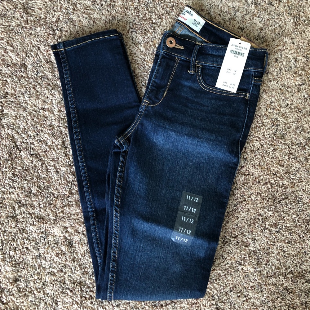 Abercrombie kids jeans BRAND NEW size 11-12 slim